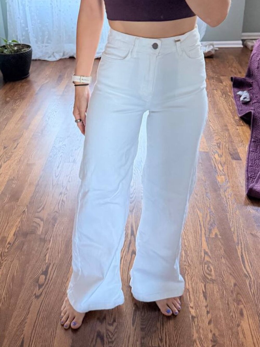 United Colors of Benetton White High-Waisted Wide-Leg Jeans - Picture 2 of 6